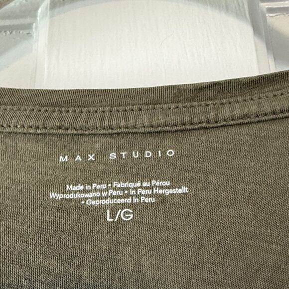 MAX STUDIO 100% PIMA COTTON SLEEVELESS V-NECK TEE SHIRT ARMY OLIVE GREEN SIZE L - Picture 2 of 4